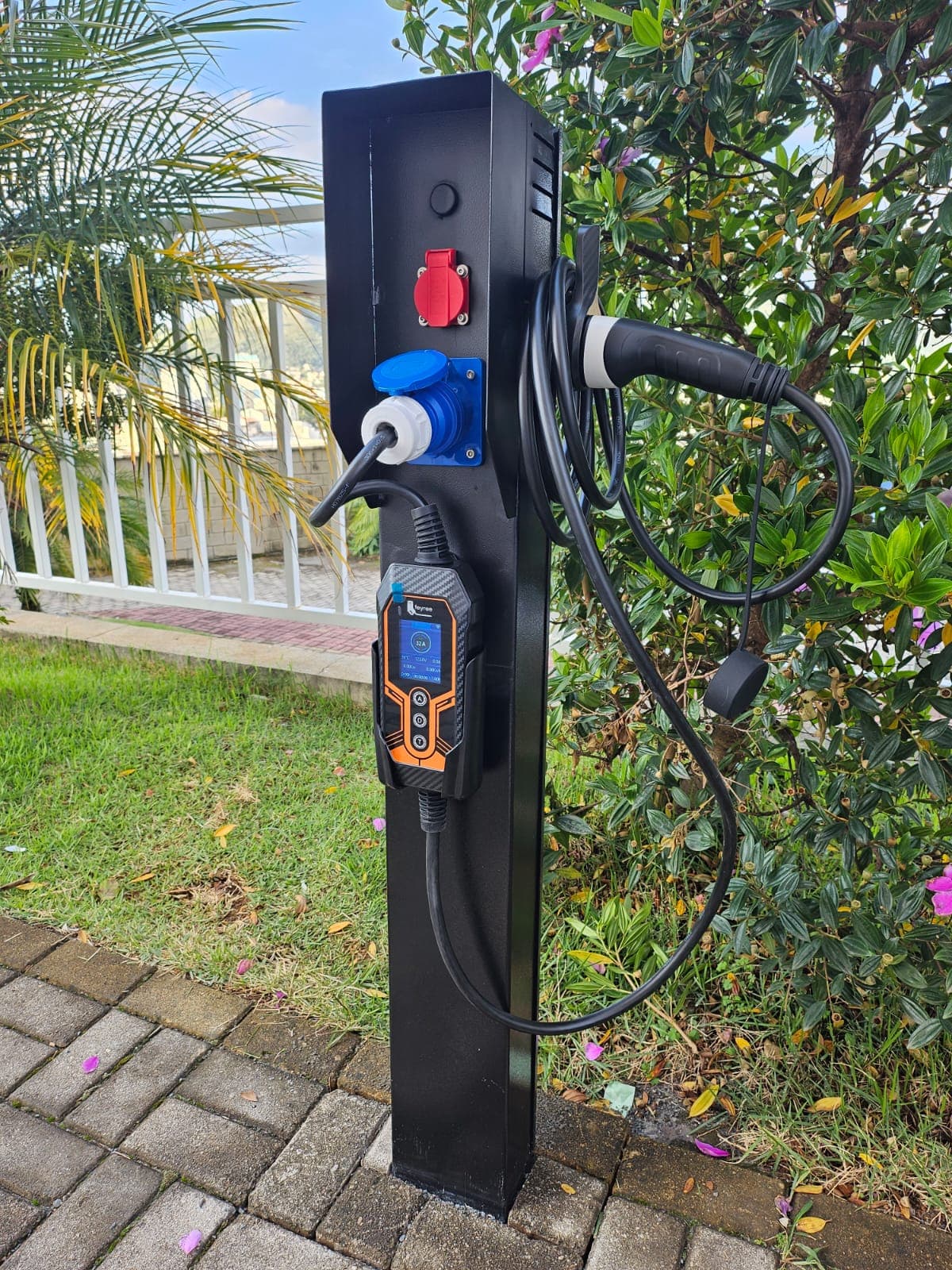Carregador instalado e pronto para uso